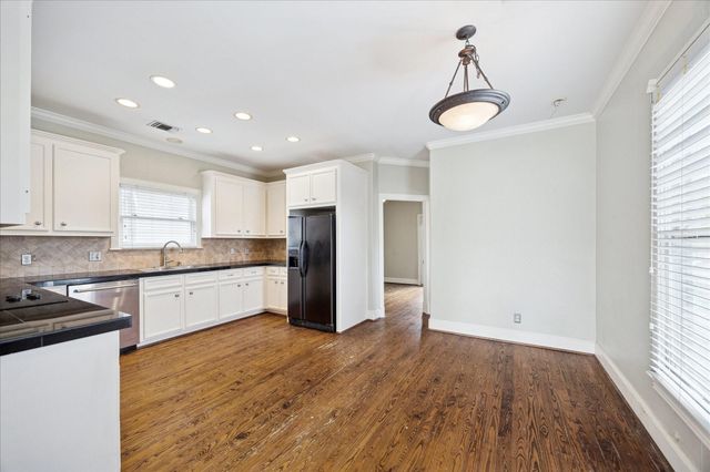 509 W 27th Street, Houston, TX 77008