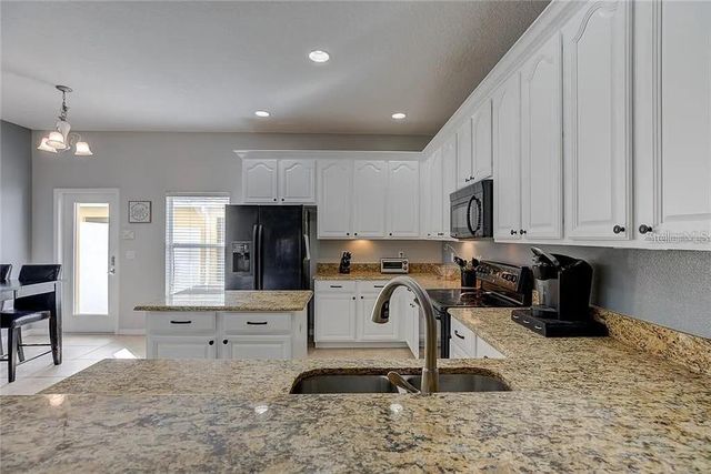 11932 DEER PATH WAY, Orlando, FL 32832