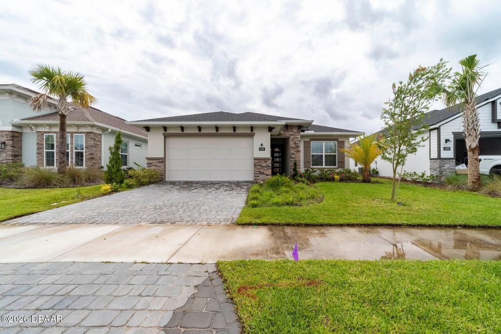 274 Azure Mist Way, Daytona Beach, FL 32124