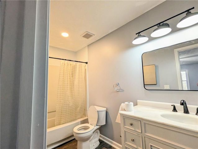 4990 Mountain Springs Way, Stone Mountain, GA 30083