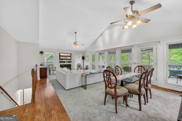 359 Bahn Erlenbruck, Helen, GA 30545