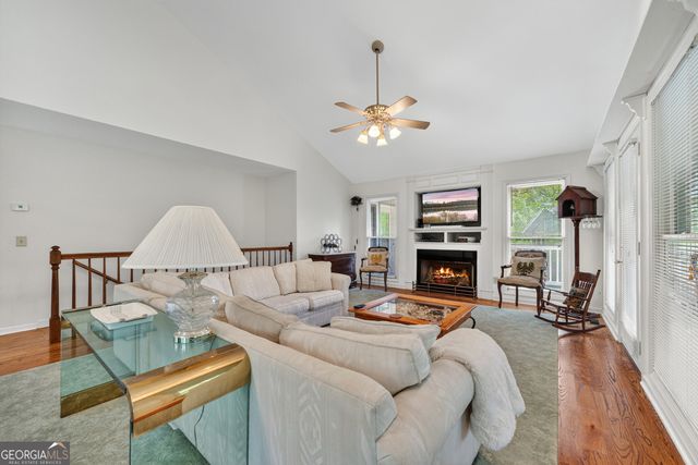 359 Bahn Erlenbruck, Helen, GA 30545
