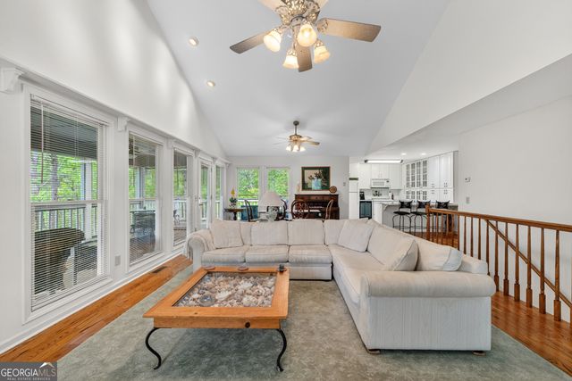 359 Bahn Erlenbruck, Helen, GA 30545