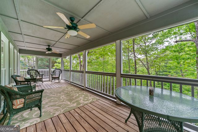 359 Bahn Erlenbruck, Helen, GA 30545