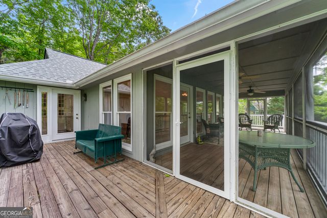 359 Bahn Erlenbruck, Helen, GA 30545
