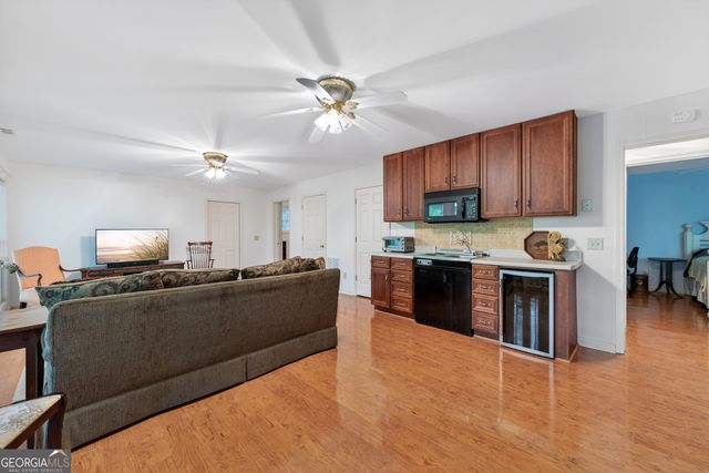 359 Bahn Erlenbruck, Helen, GA 30545