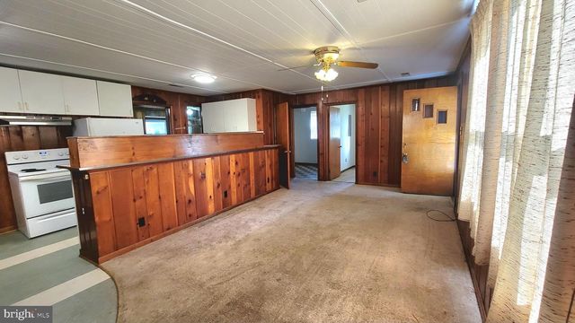 1032 HOLLY VISTA DR, Colonial Beach, VA 22443