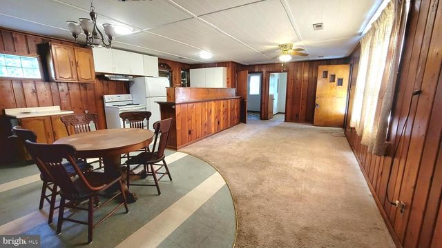 1032 HOLLY VISTA DR, Colonial Beach, VA 22443