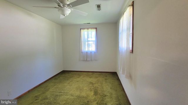 1032 HOLLY VISTA DR, Colonial Beach, VA 22443