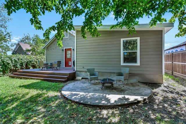 1105 Florence Street, Mckinney, TX 75069