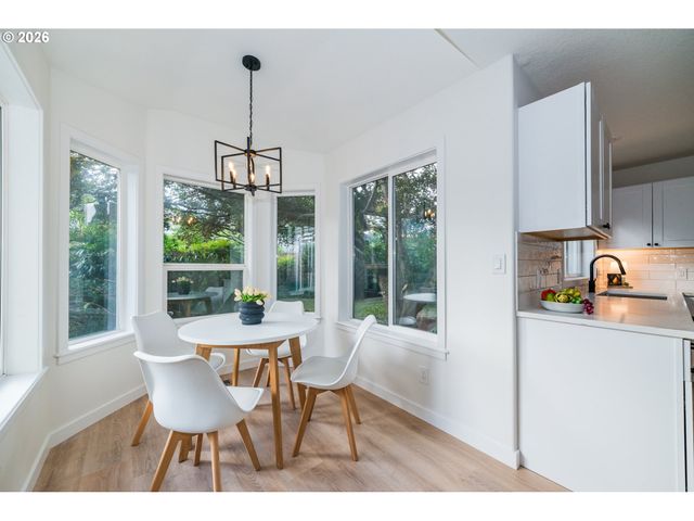 13413 GERBER WOODS Dr, Oregon City, OR 97045