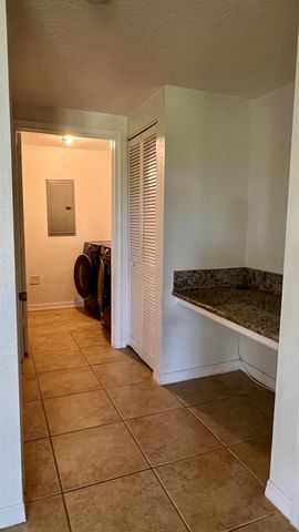 136 SW Peacock Boulevard 19-104, Port St. Lucie, FL 34986