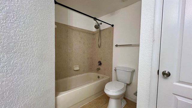 136 SW Peacock Boulevard 19-104, Port St. Lucie, FL 34986