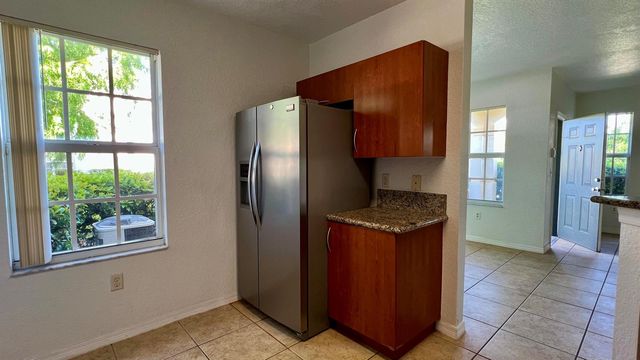 136 SW Peacock Boulevard 19-104, Port St. Lucie, FL 34986