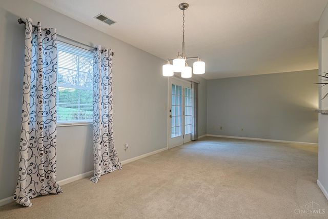 3703 W Galbraith Road, Cincinnati, OH 45247