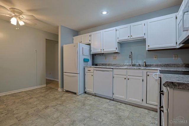 3703 W Galbraith Road, Cincinnati, OH 45247