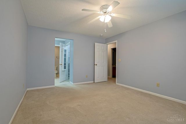 3703 W Galbraith Road, Cincinnati, OH 45247