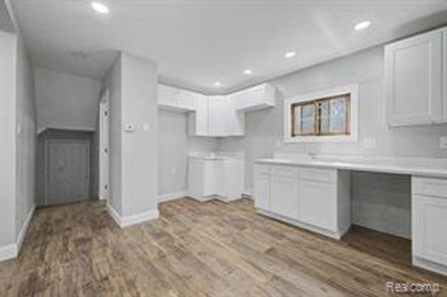 11419 Abington Avenue, Detroit, MI 48227