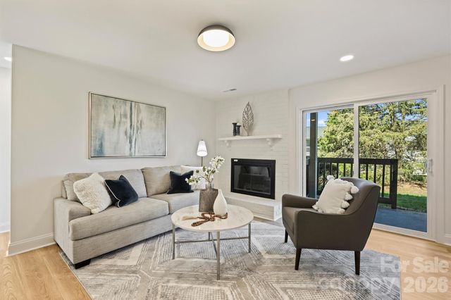 11141 Harrowfield Road, Charlotte, NC 28226