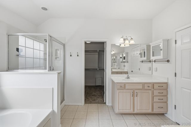 11211 S 2nd Street, Jenks, OK 74037