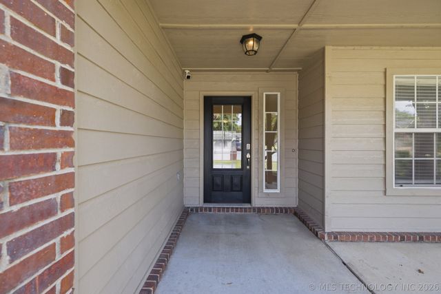 11211 S 2nd Street, Jenks, OK 74037