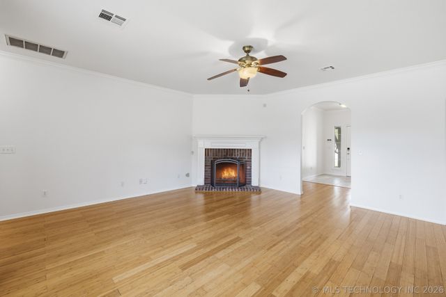 11211 S 2nd Street, Jenks, OK 74037