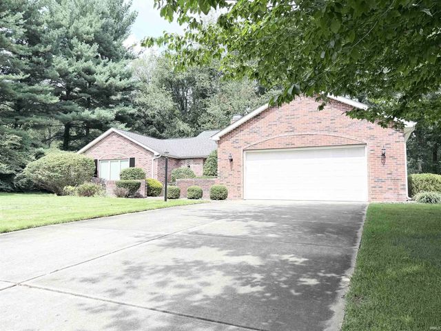 20711 Windrush Court, South Bend, IN 46614