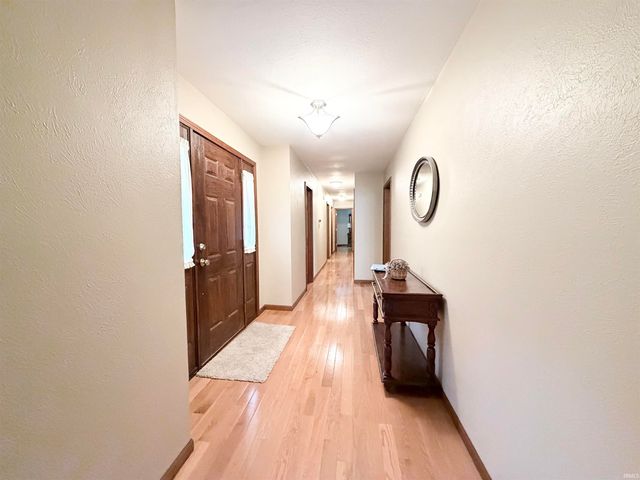 20711 Windrush Court, South Bend, IN 46614