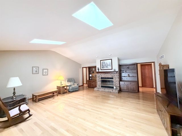 20711 Windrush Court, South Bend, IN 46614
