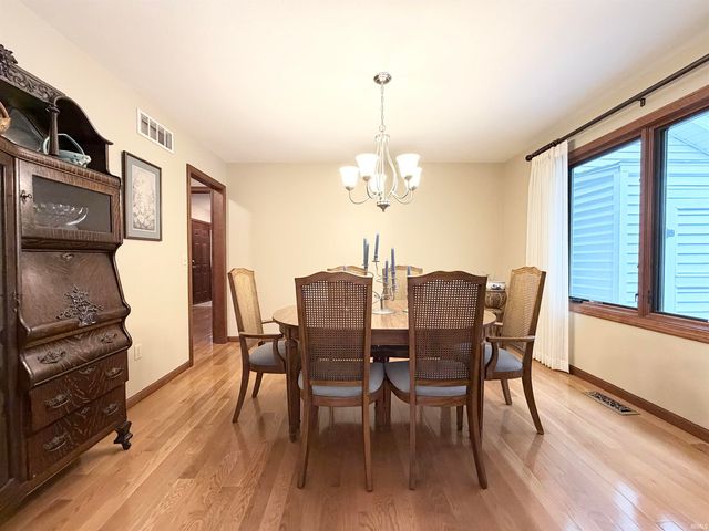 20711 Windrush Court, South Bend, IN 46614