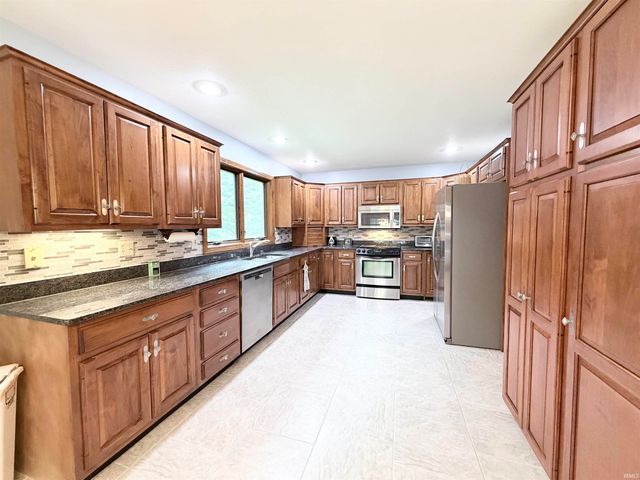 20711 Windrush Court, South Bend, IN 46614