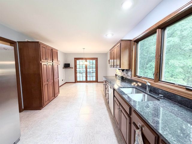 20711 Windrush Court, South Bend, IN 46614