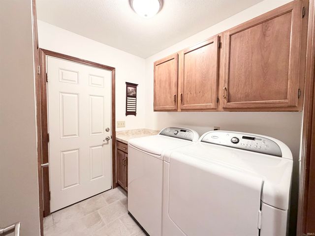 20711 Windrush Court, South Bend, IN 46614