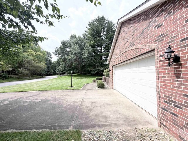 20711 Windrush Court, South Bend, IN 46614