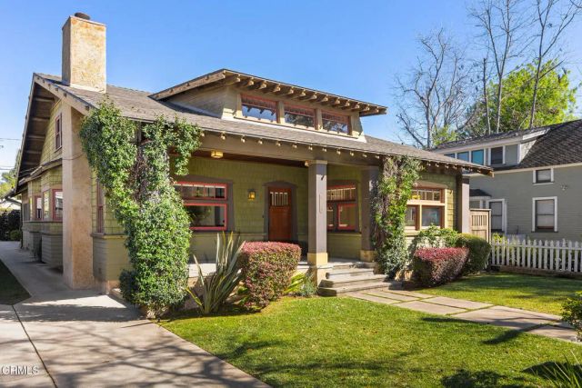 1030 Adelaine Avenue, South Pasadena, CA 91030