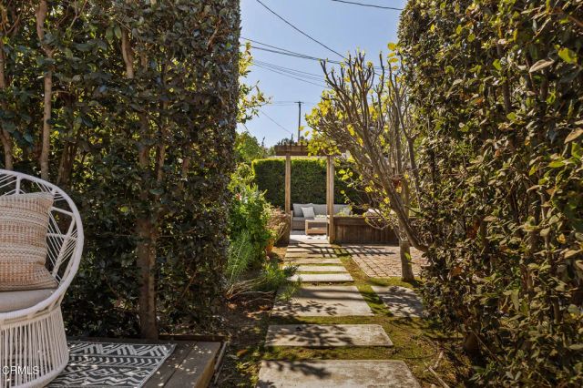 1030 Adelaine Avenue, South Pasadena, CA 91030