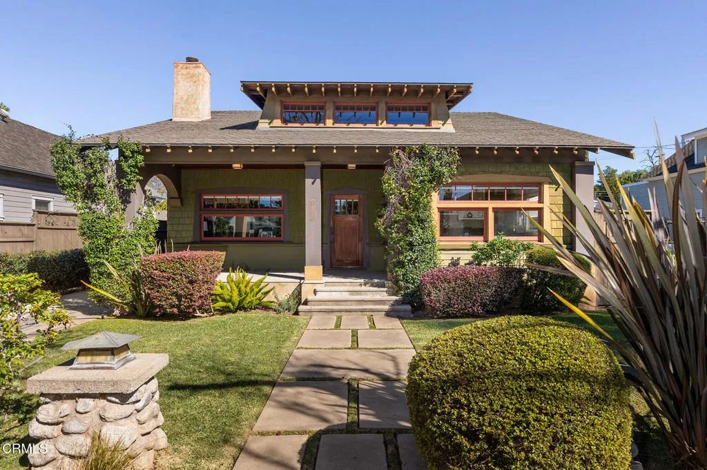 1030 Adelaine Avenue, South Pasadena, CA 91030