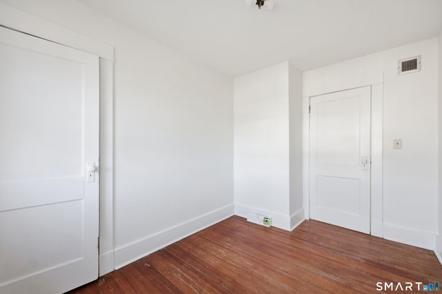 16 Goodsell Street, West Hartford, CT 06110