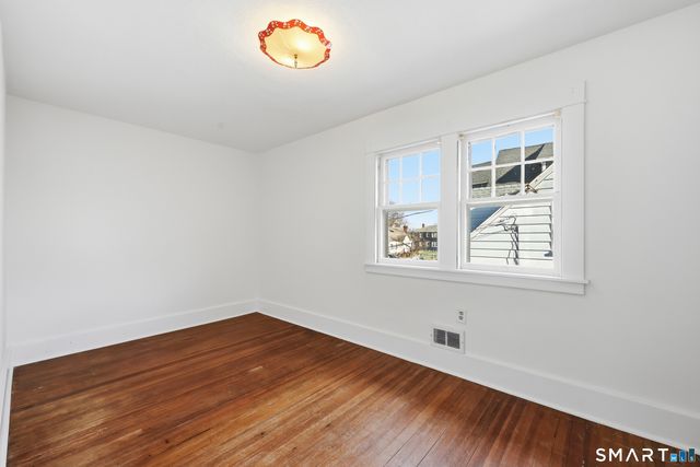 16 Goodsell Street, West Hartford, CT 06110