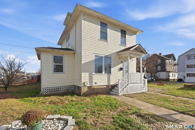 16 Goodsell Street, West Hartford, CT 06110