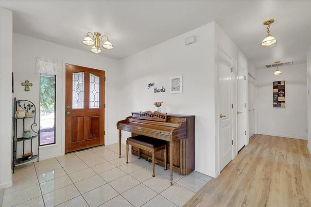 11448 Smith Rd, Marysville, CA 95901