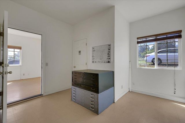 11448 Smith Rd, Marysville, CA 95901