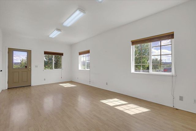 11448 Smith Rd, Marysville, CA 95901