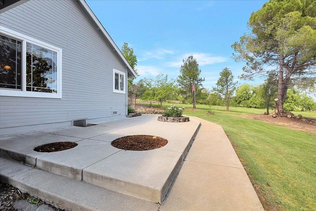 11448 Smith Rd, Marysville, CA 95901