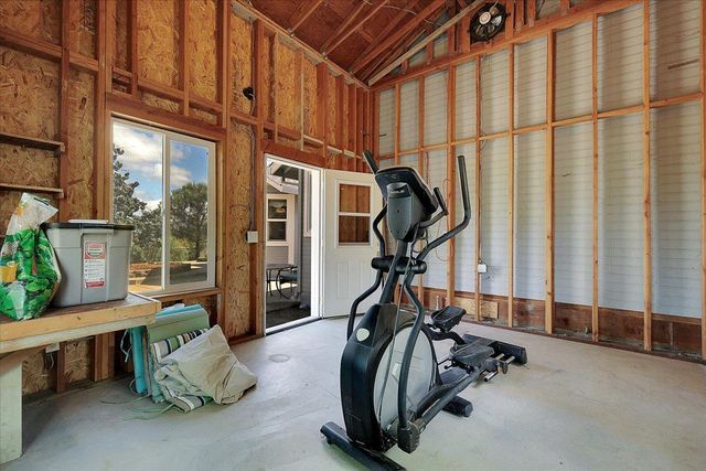 11448 Smith Rd, Marysville, CA 95901