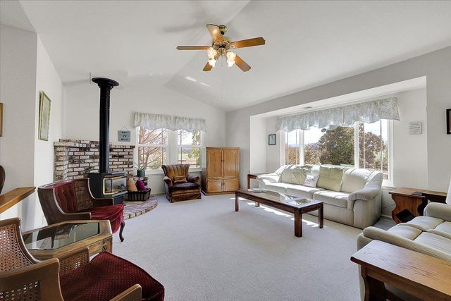 11448 Smith Rd, Marysville, CA 95901