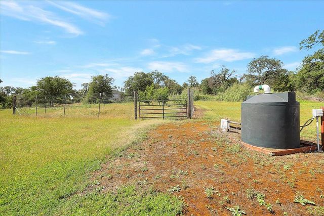 11448 Smith Rd, Marysville, CA 95901