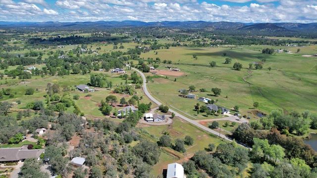 11448 Smith Rd, Marysville, CA 95901
