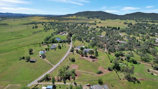11448 Smith Rd, Marysville, CA 95901