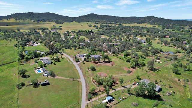 11448 Smith Rd, Marysville, CA 95901